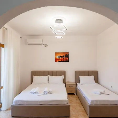 Marjol Hébergement de vacances Ksamil